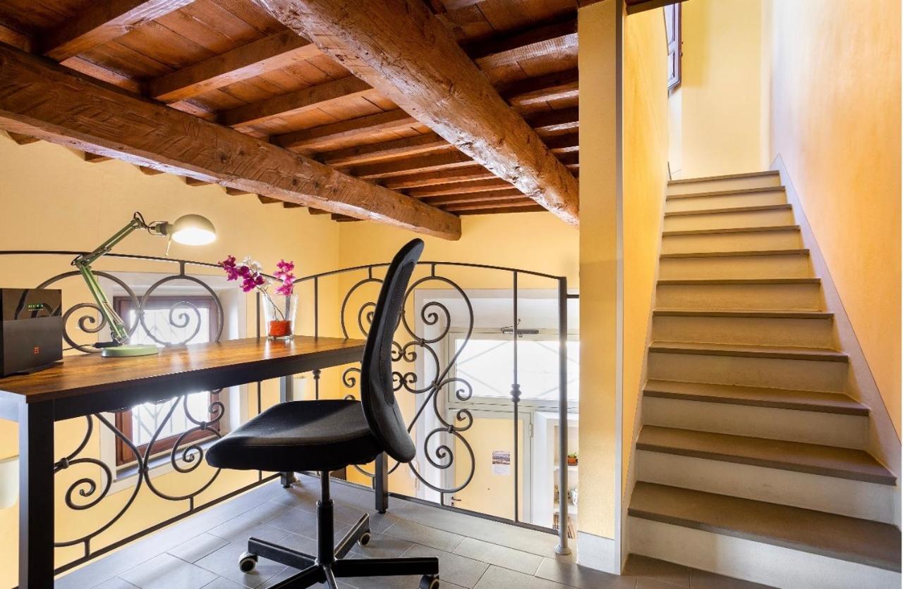 Cozy Classic Italian House Near Santa Croce, On The Lungarno Apartment Florence Ngoại thất bức ảnh